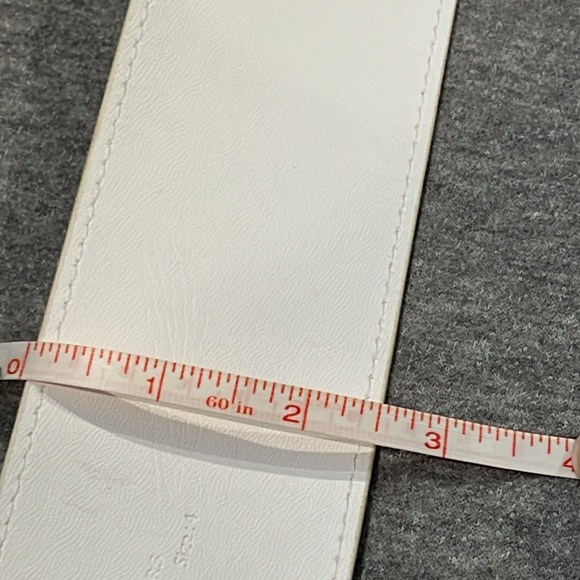 Michael Kors white wide belt. - Picture 4 of 5